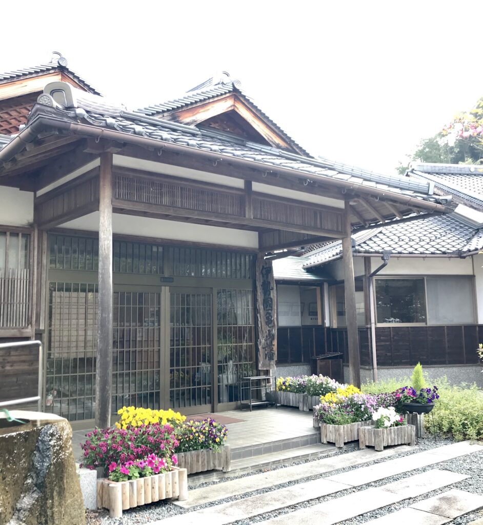 中津井陣屋 玄関